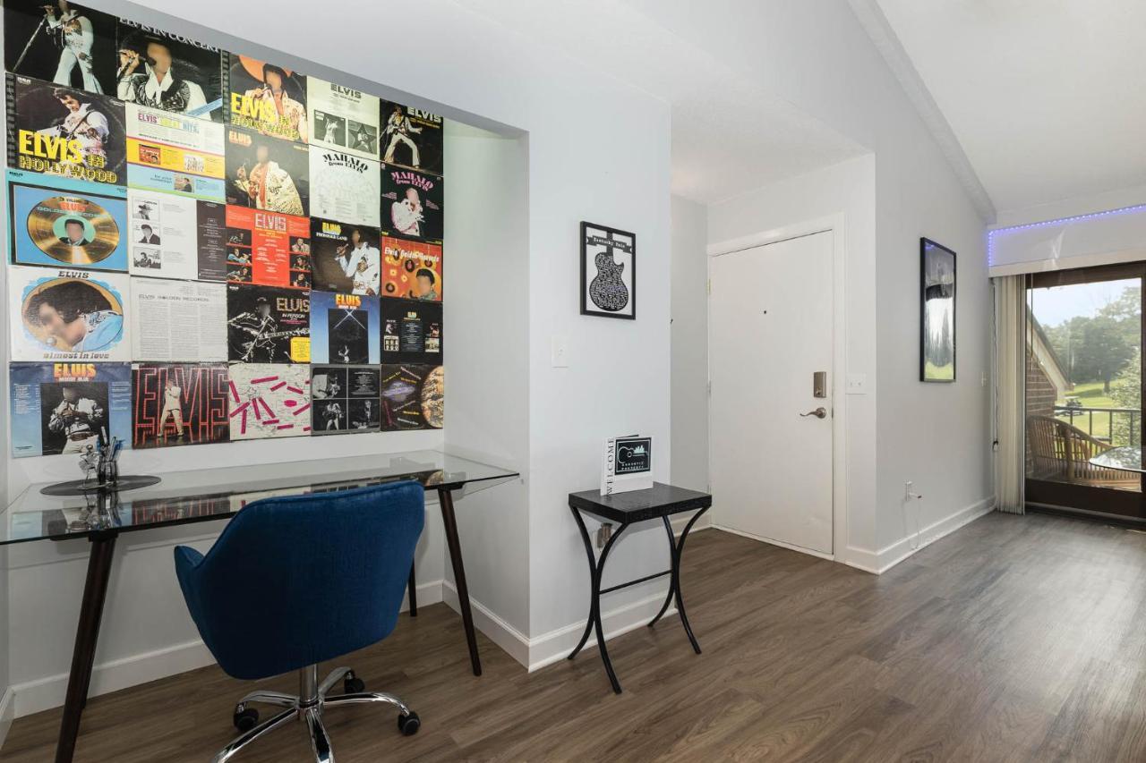 Large, Stunning Elvis Themed Condo,10 Min From Cvg Florence Dış mekan fotoğraf